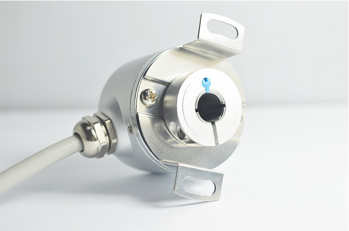 K38 NPN Rotary Hollow Shaft Incremental Encoders For Sew Machine Open Collector Circuit